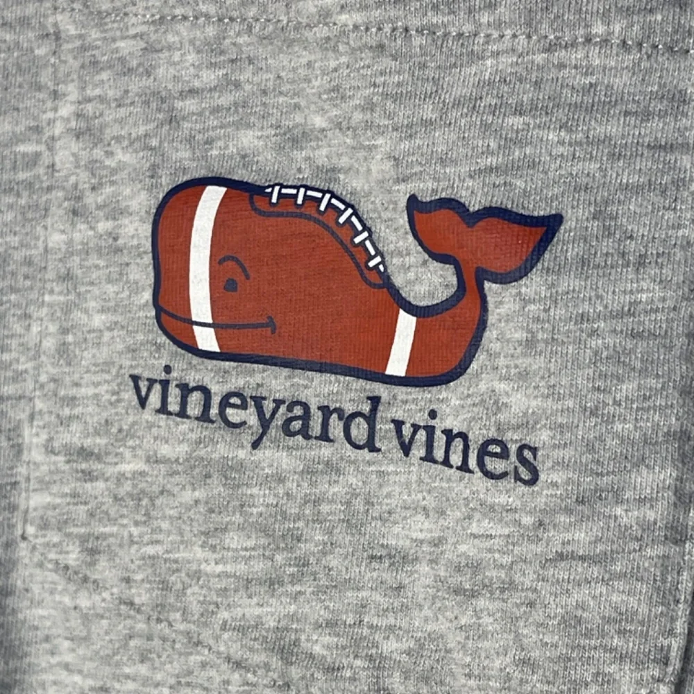 Vineyard Vines Gray Long Sleeve Top with Red and Blue Whale - Picture 3 of 7